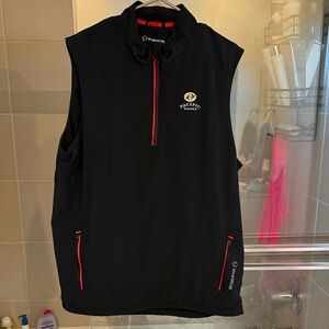 Sunice qzip vest Pacific Dunes Bandon dunes logo XL